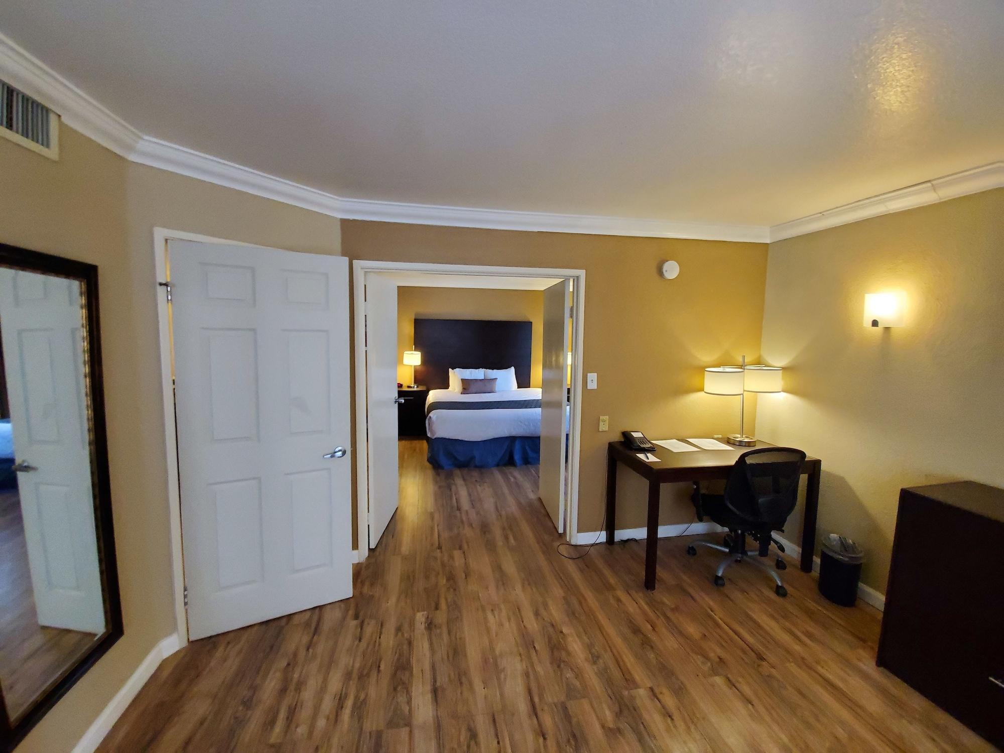 Hotel D'Lins Ontario Airport Bagian luar foto