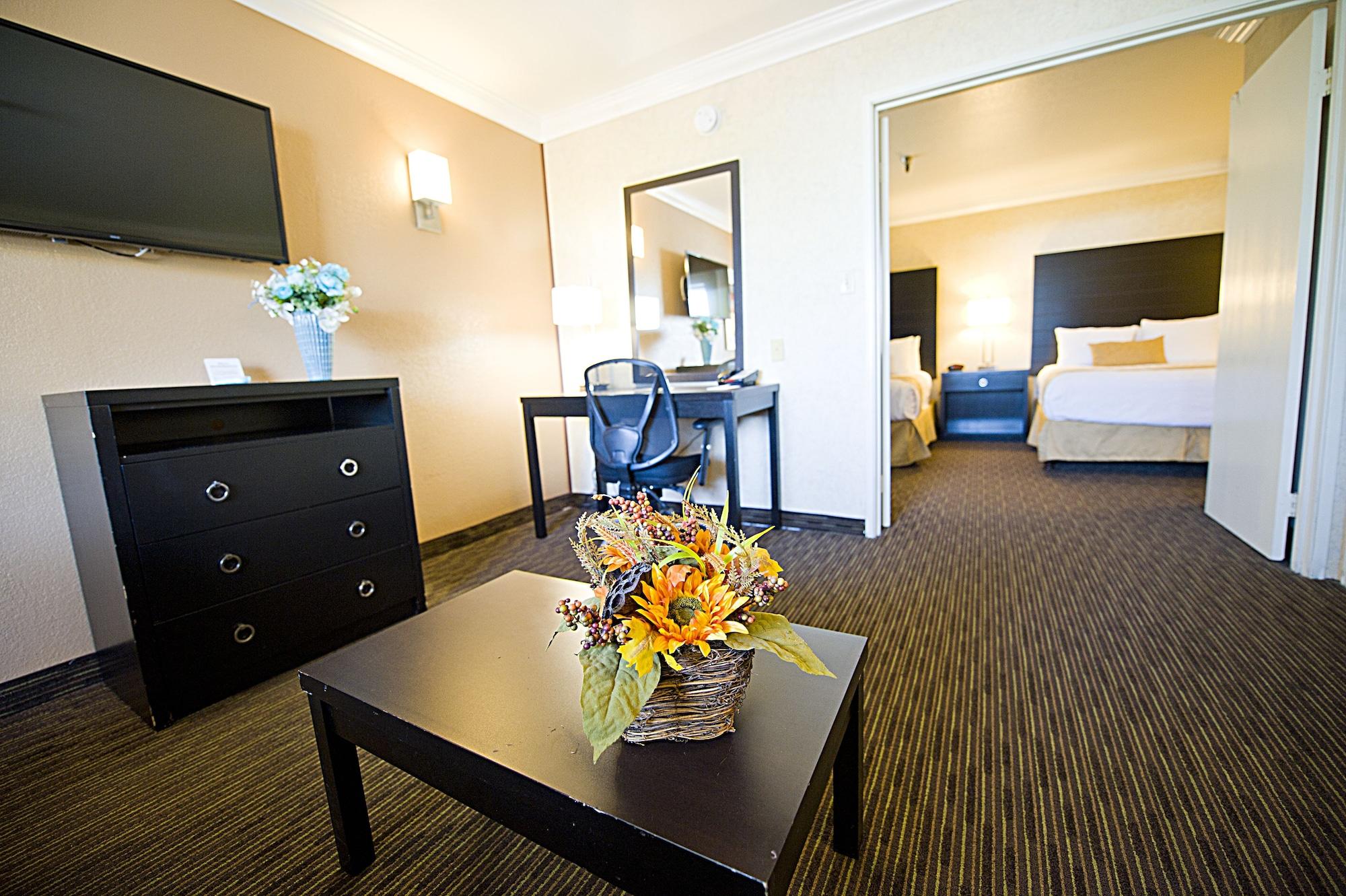 Hotel D'Lins Ontario Airport Bagian luar foto